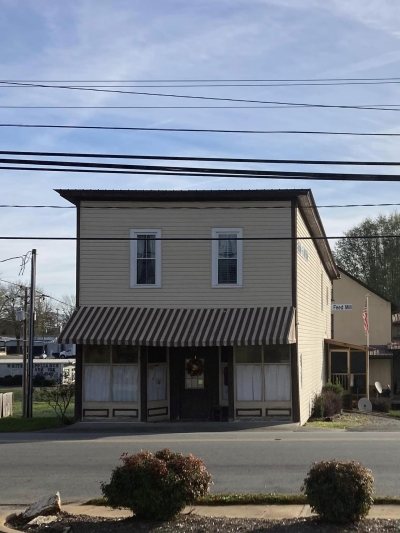 Boonville Flour & Feed Mill